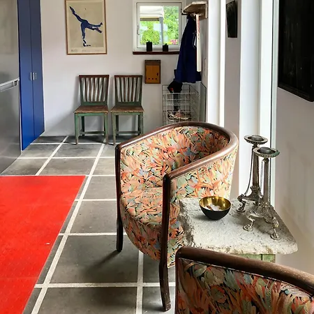 Fisherman's House By Lillebaelt With A Unique View 하데르슬레우