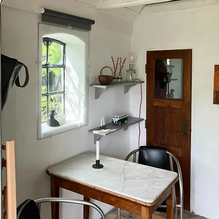 Fisherman's House By Lillebaelt With A Unique View 하데르슬레우