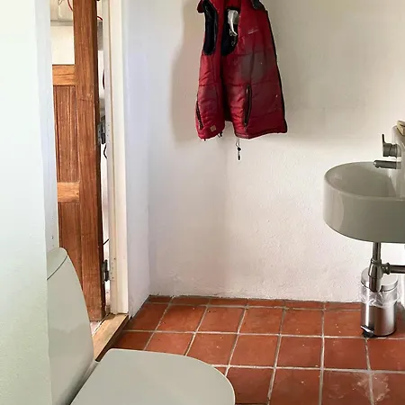 Fisherman's House By Lillebaelt With A Unique View * 하데르슬레우