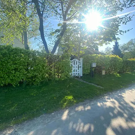 Fisherman's House By Lillebaelt With A Unique View *